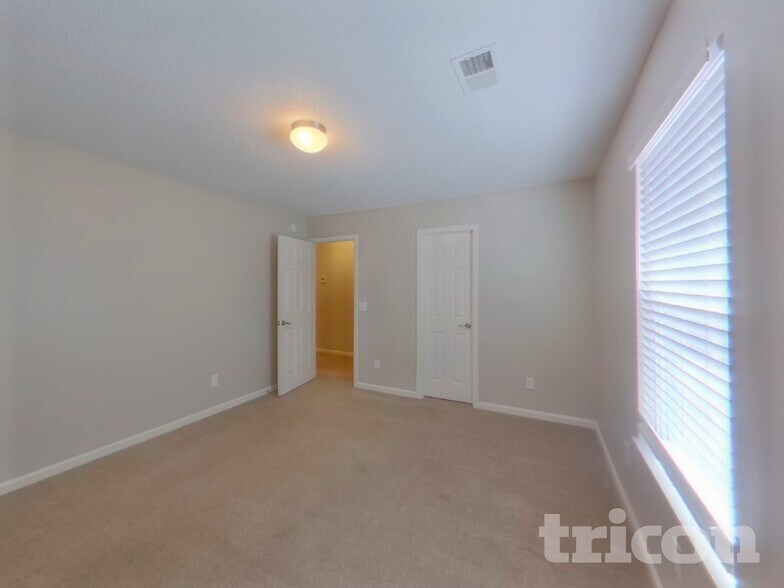 Building Photo - 237 Tea Olive Ave