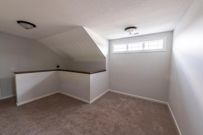 Building Photo - 5205 Pigeon Creek Ct