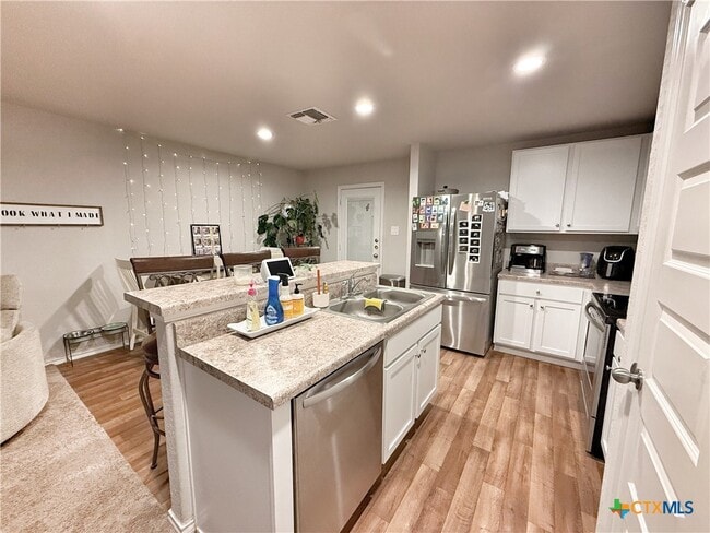 Building Photo - 1134 Gracie Wy