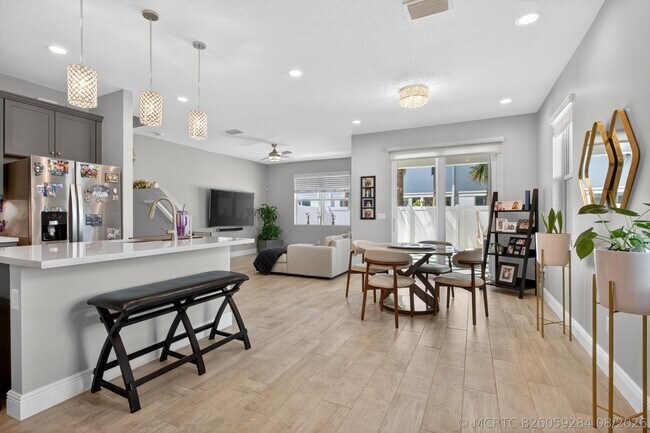 Building Photo - 1835 Sandpiper Pointe Pl