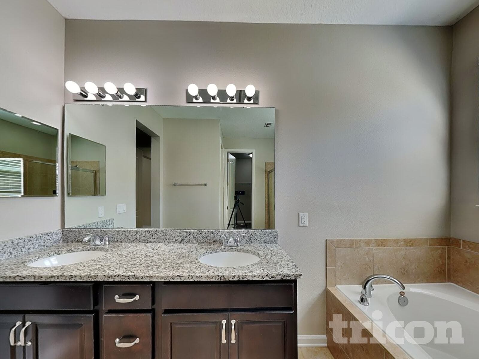 Building Photo - 3525 Chandler Estates Dr