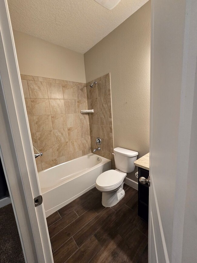 Building Photo - COMING SOON! Beautiful 4 bed, 3.5 bath in ...