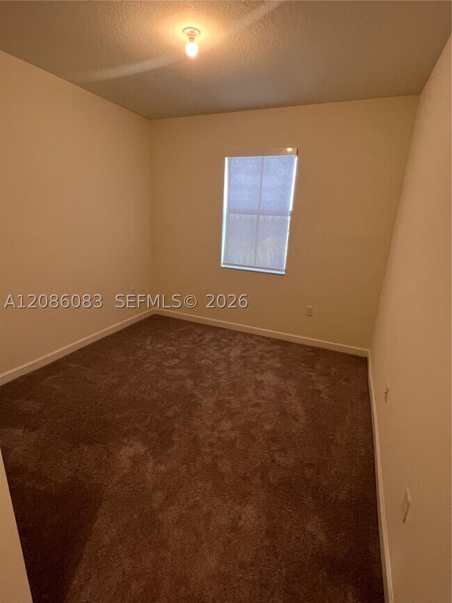 Building Photo - 3342 W 112th St