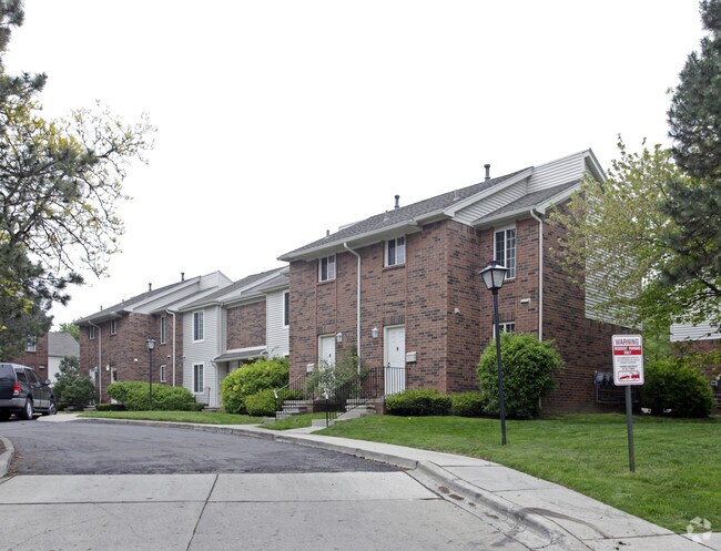 Art Center Townhomes - 5351 S Chrysler Detroit MI 48202 | Apartment Finder