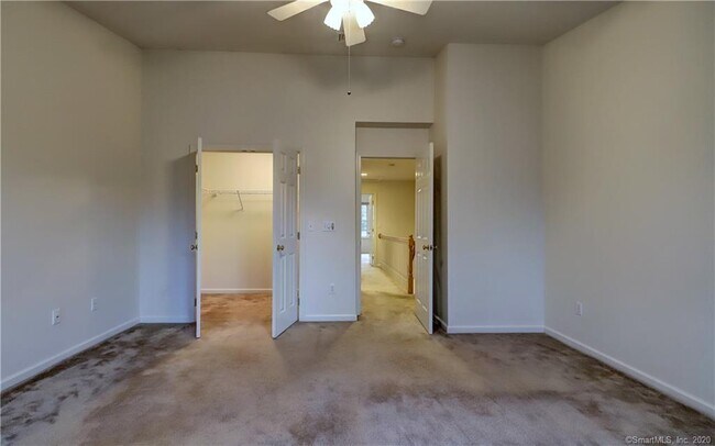 Building Photo - 60 Grove St