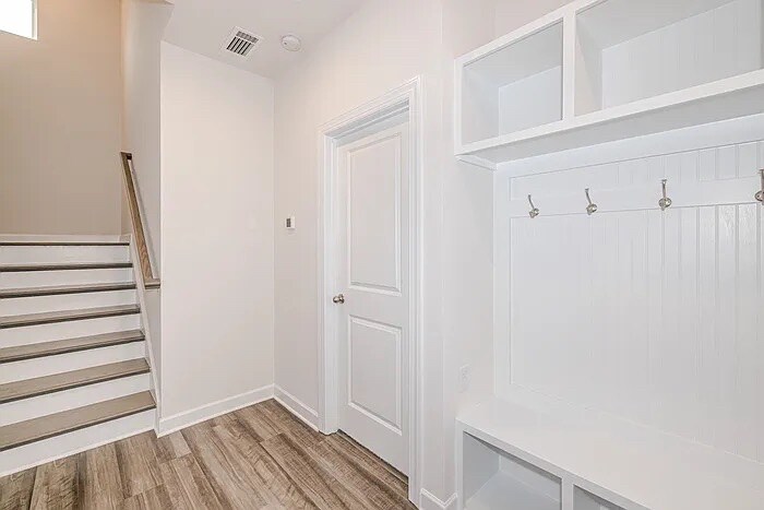 Building Photo - Room in Townhome on Bryce Ave