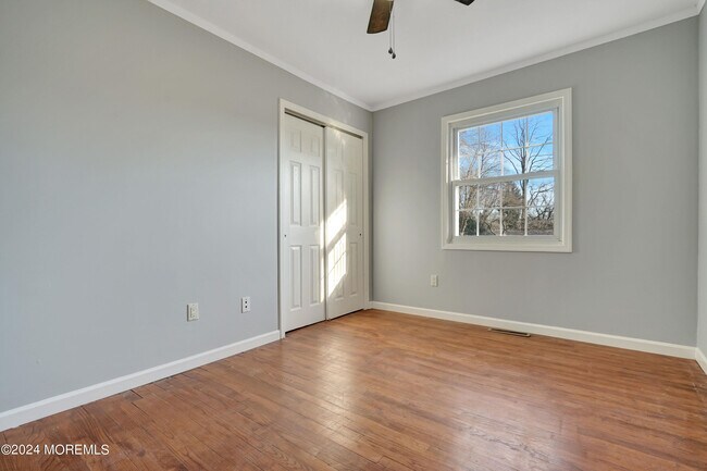 Building Photo - 22 Brookside Ct