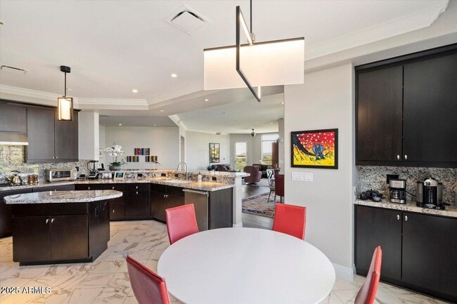 Building Photo - 15802 N 71st St