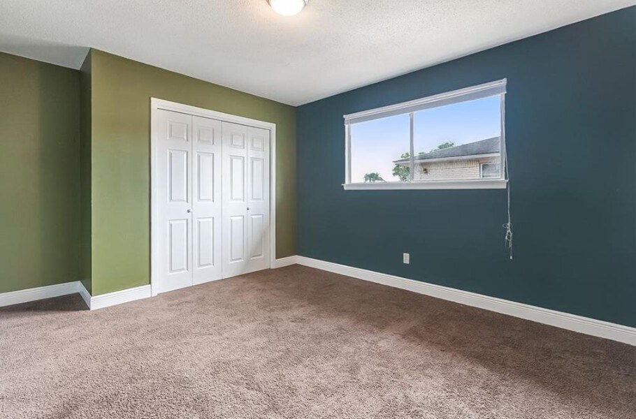 Building Photo - 2728 Valentine Ct