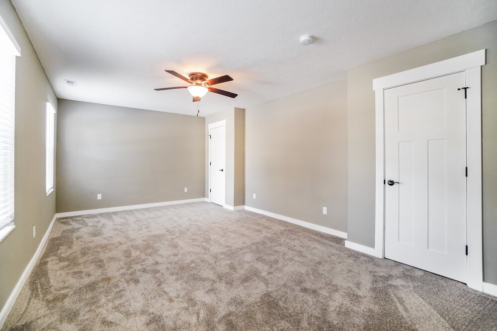 Building Photo - 4902 Dickens Dr