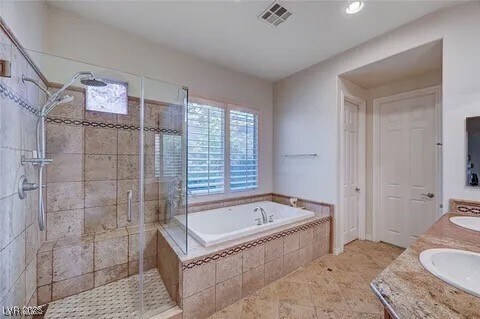 Building Photo - 2428 Granada Bluff Ct