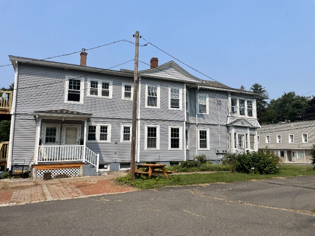 Building Photo - 111 Union St