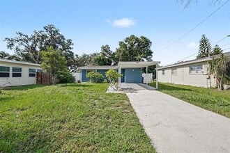 Building Photo - 4516 W Paxton Ave