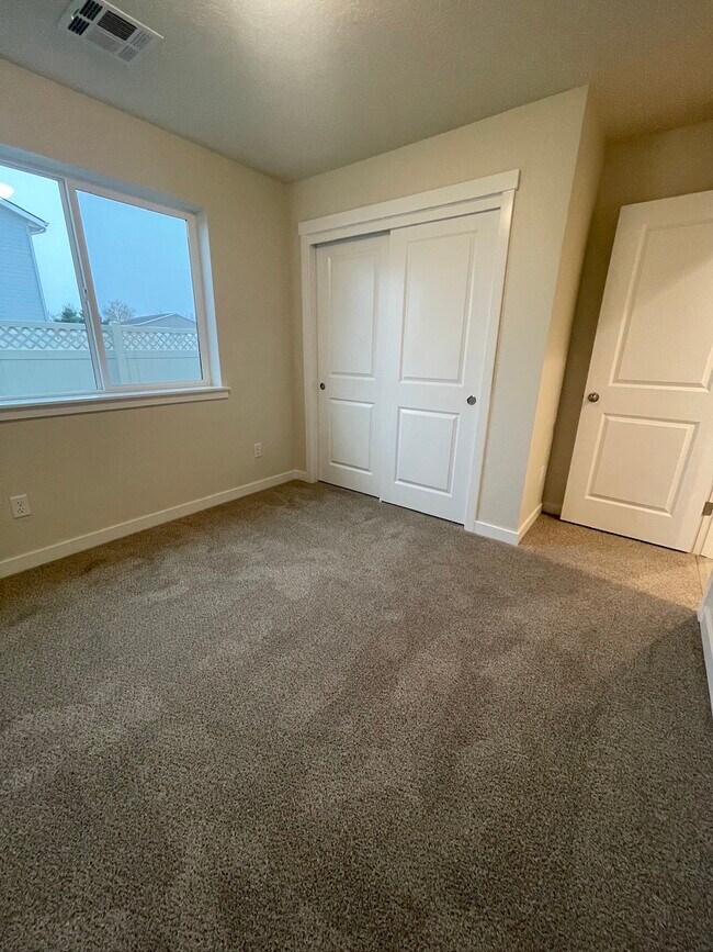 Building Photo - 1581 Witt St