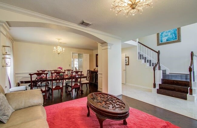 Building Photo - 3219 Leila Oaks Dr