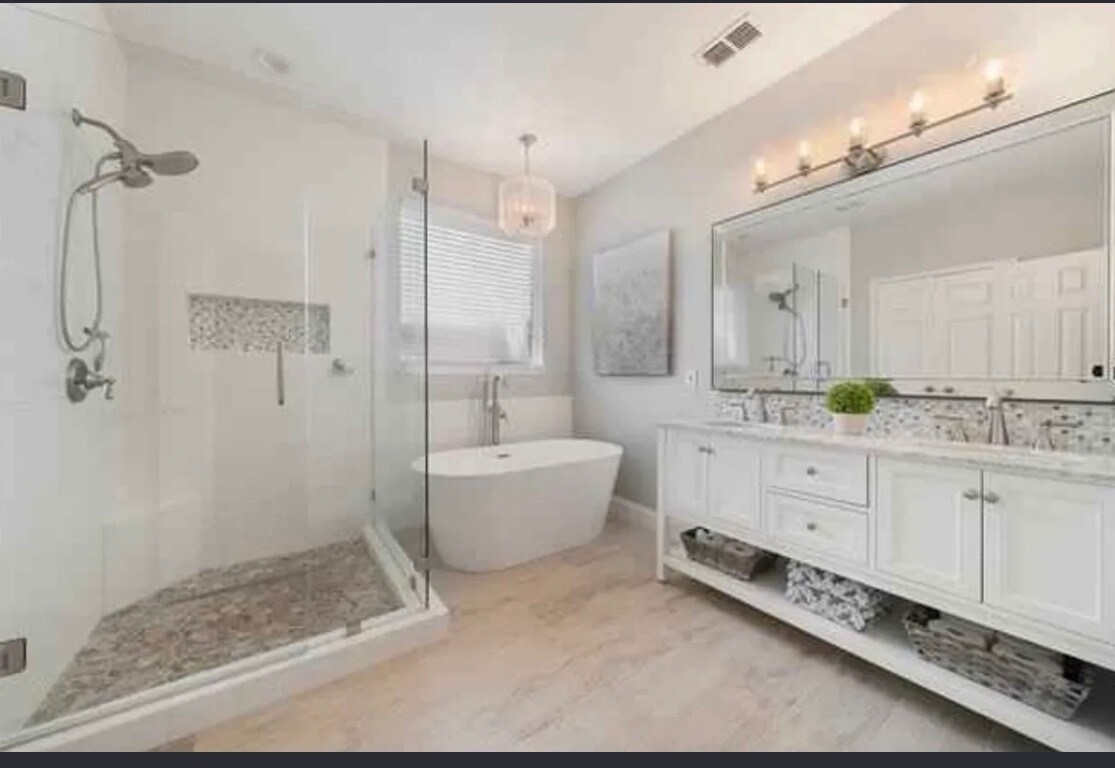 Building Photo - 2716 Zoeller Dr