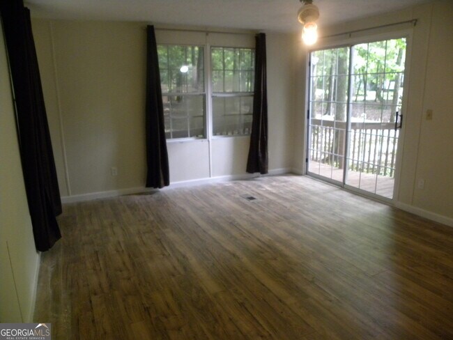 Building Photo - 174 Bell Acres Rd