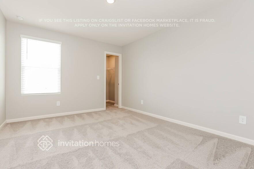 Building Photo - 121 CHESAPEAKE BAY Dr N