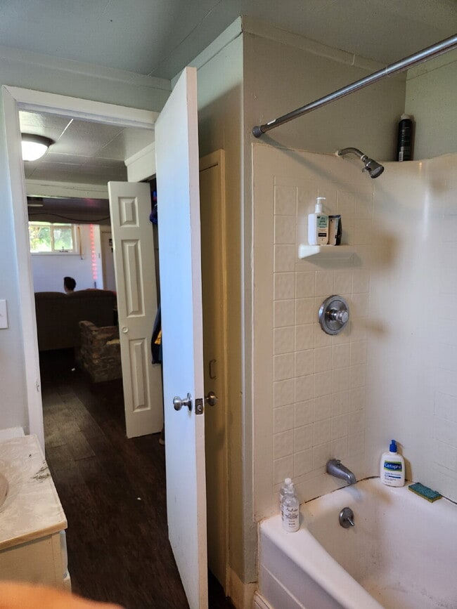 Building Photo - 2500 Dean Ave