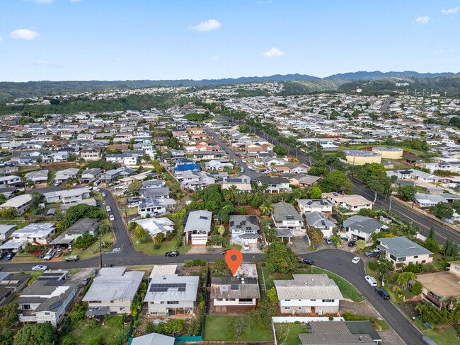 Building Photo - 1608 Makamua St