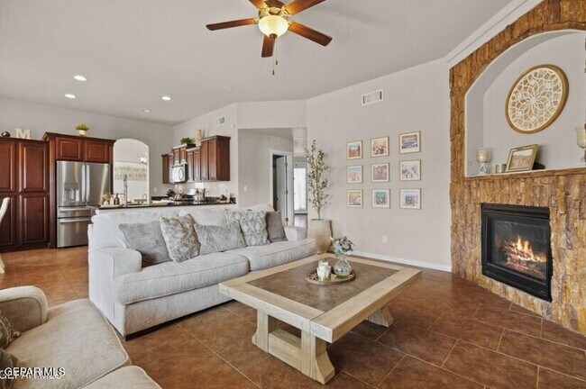 Building Photo - 5416 Pedro Lucero Dr