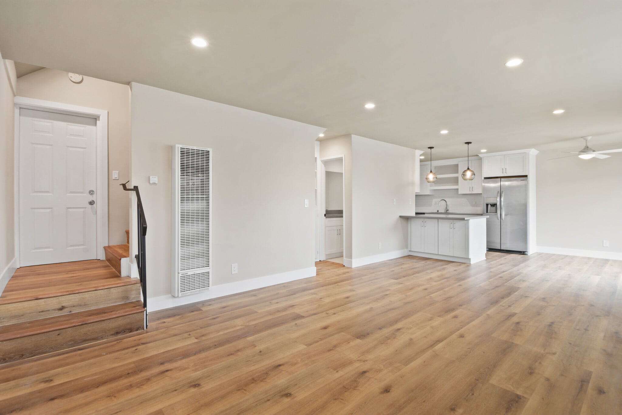 Remodeled Units - 14075 Ash St
