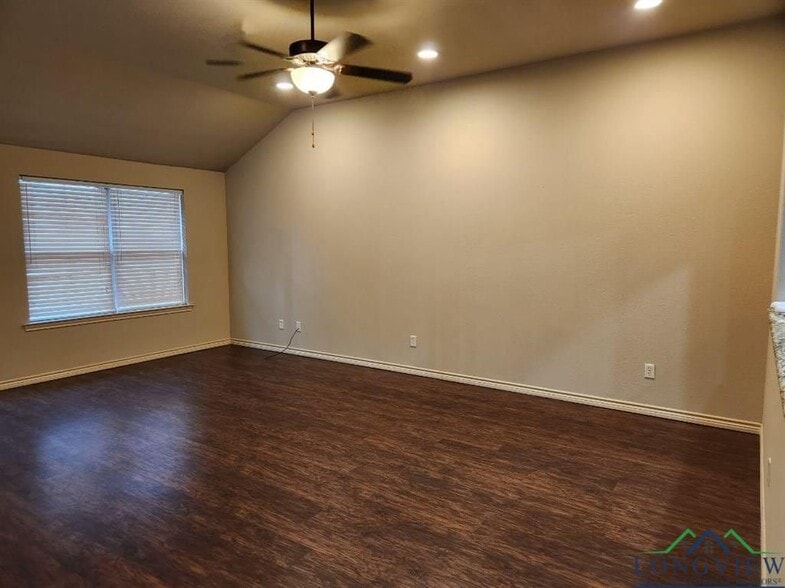 Building Photo - 1205 H G Mosley Pkwy