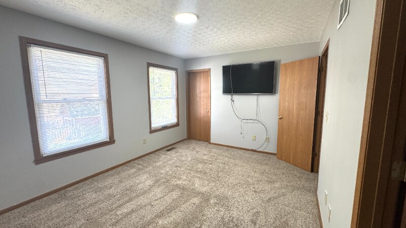 Building Photo - 4348 Shady Meadows Dr
