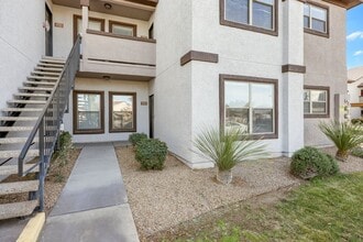 Building Photo - Bright Ground-Floor Condo in Gated Traverse Point with Pool & Spa Amenities
