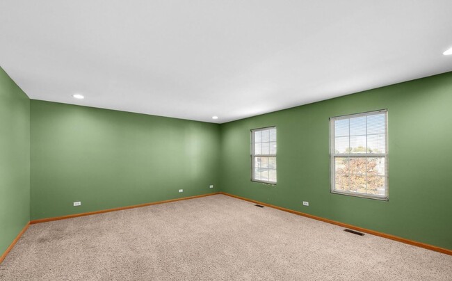 Building Photo - 1116 Heron Cir