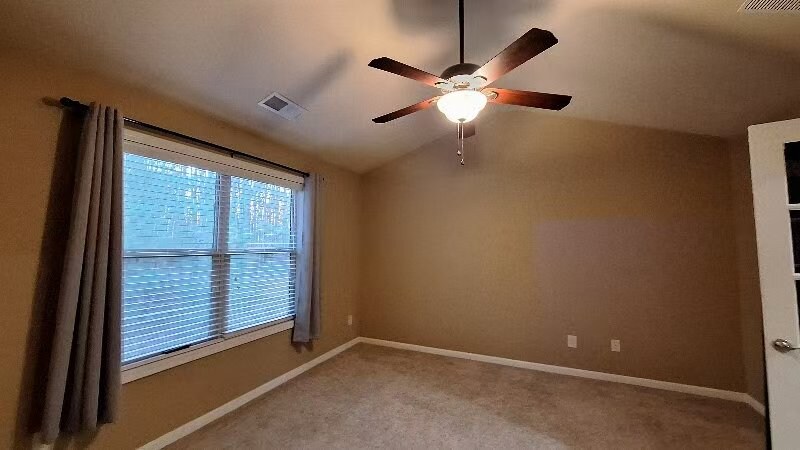 Building Photo - 3104 Cross Creek Dr