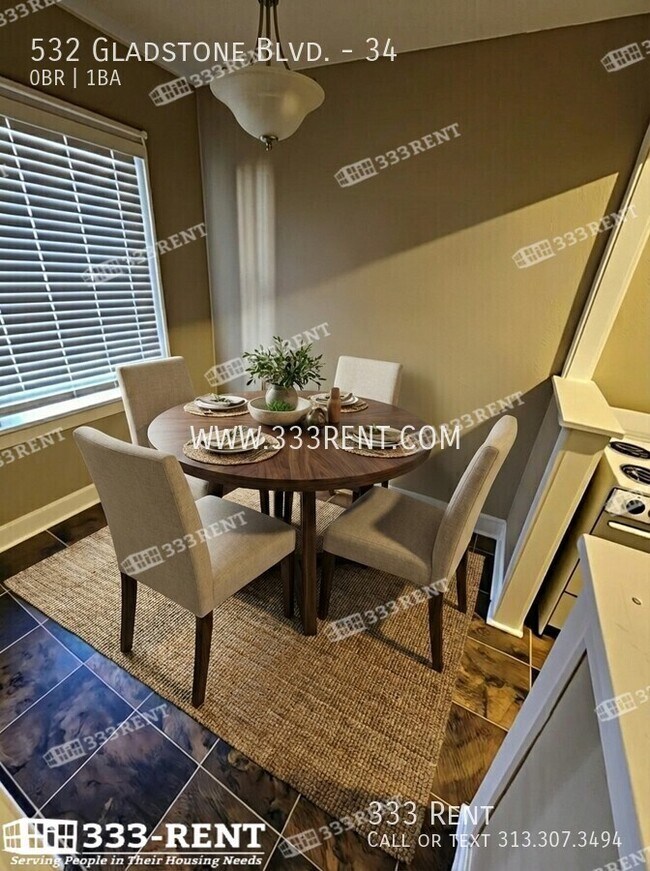 Building Photo - 532 Gladstone Blvd