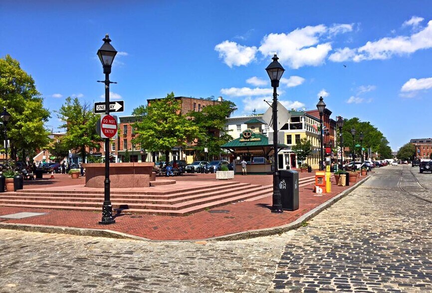 Fells Point Square - 331 S East Ave