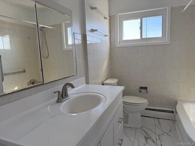 Building Photo - 1 Munro Blvd