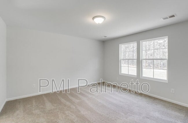 Building Photo - 1015 Crescent Corner Dr