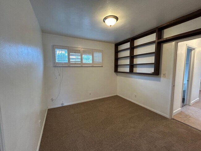 Building Photo - 5074 La Dorna St