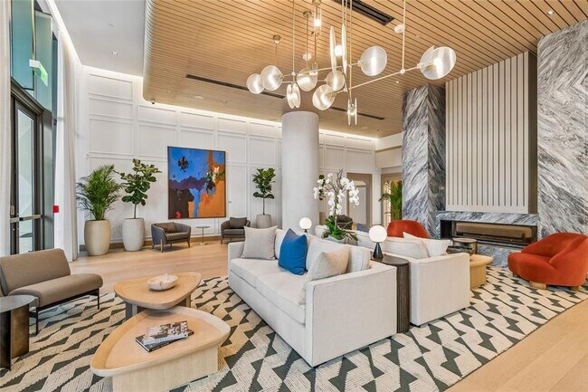 Building Photo - 3015 S Ysabella Ave