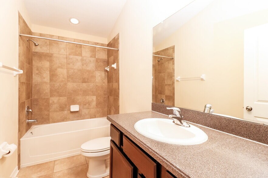 Building Photo - 12622 Belcroft Dr