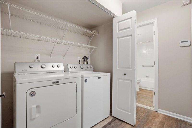 Building Photo - 4546 Rosemarie Dr