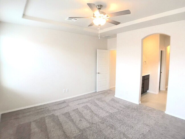 Building Photo - New! Brilliant 3 bedroom Rio Rancho Home. ...