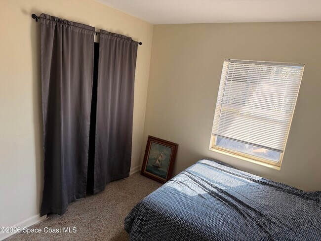 Building Photo - 602 Josephine St