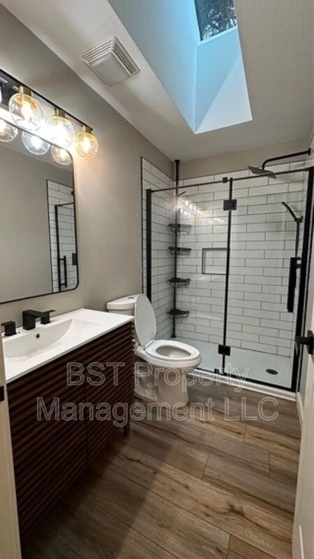 Building Photo - 25130 Rancho Lobo Ct