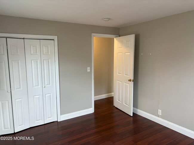 Building Photo - 33 Prospect Ave