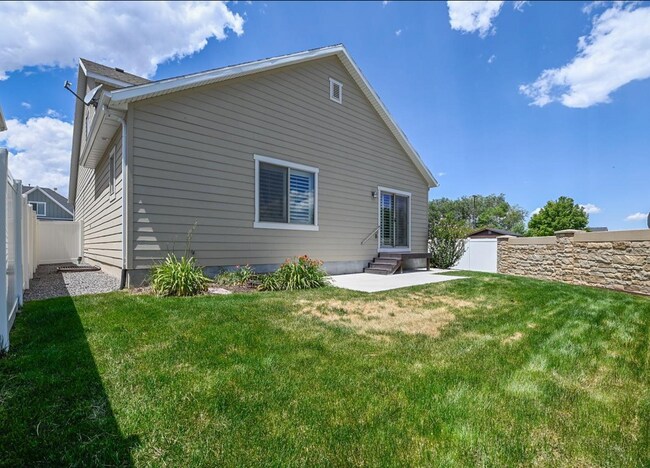 Building Photo - 11167 Del Andrae Ln