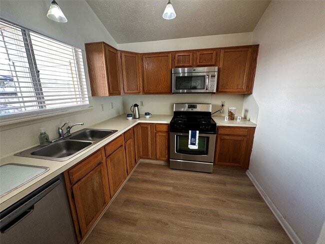 Building Photo - 3044 High Plains Dr