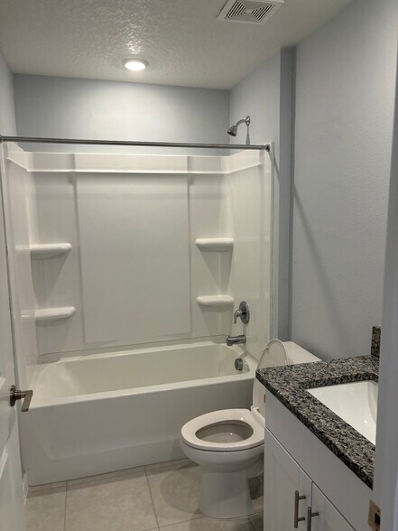 Building Photo - 15390 Sapphire Purple St