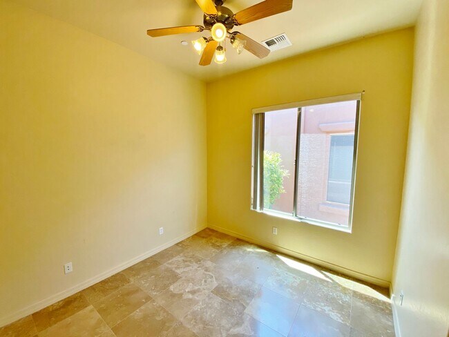Building Photo - HOUSE- VOC- FIRECLIFF