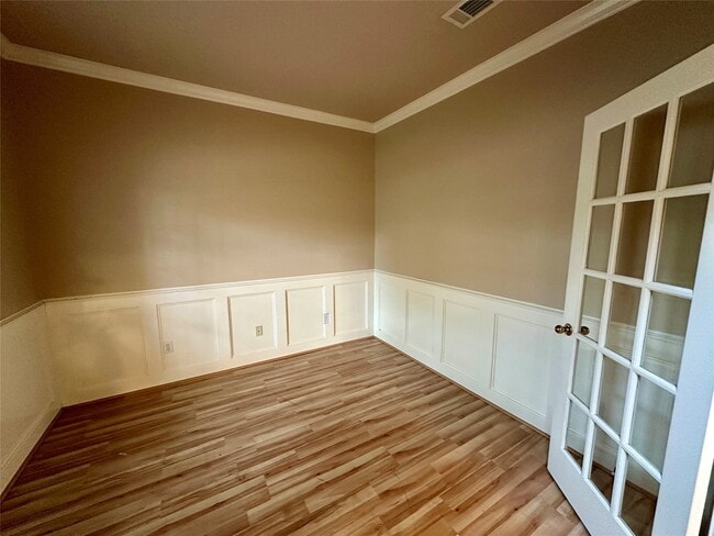 Building Photo - 24835 Baywick Dr
