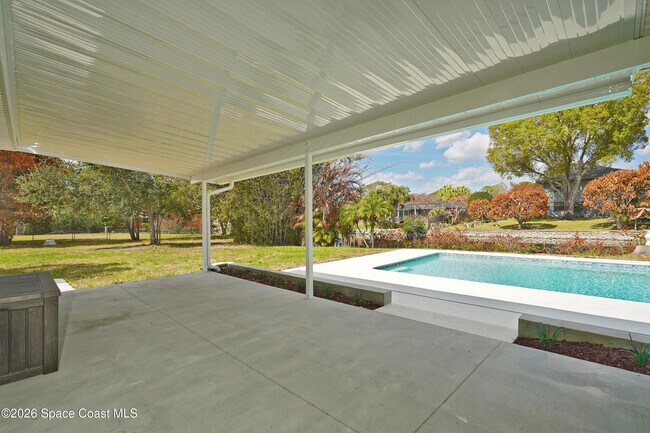 Building Photo - 540 Elliott Dr