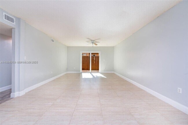 Building Photo - 14915 SW 80th St